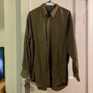 Izod - L long sleeve button down shirt